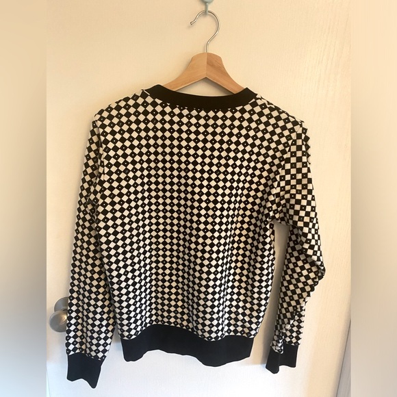 Agnes b women’s sweatshirt like-new - Picture 2 of 4